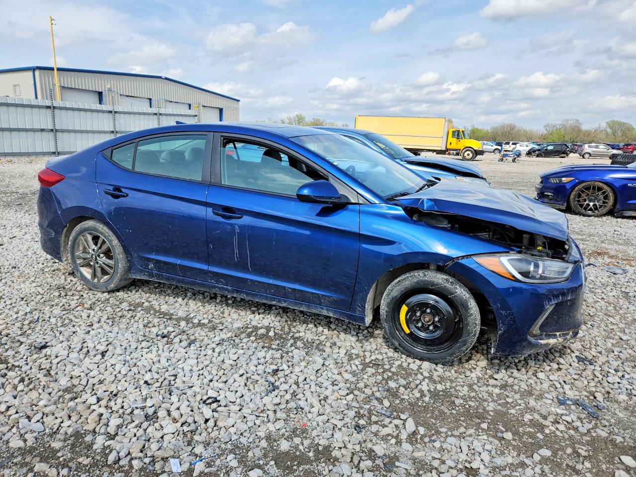 Hyundai ELANTRA Value Edition
