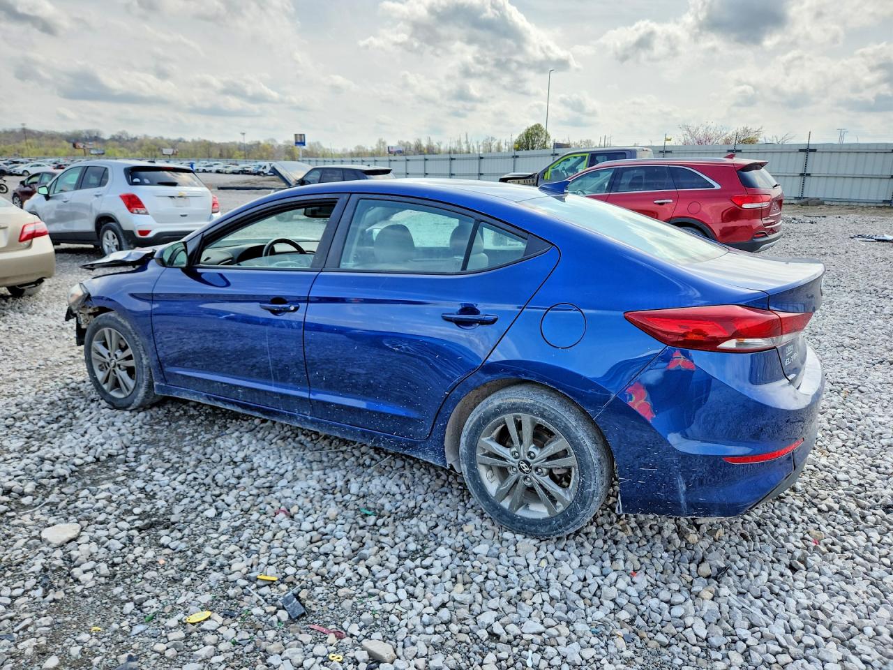 Hyundai ELANTRA Value Edition