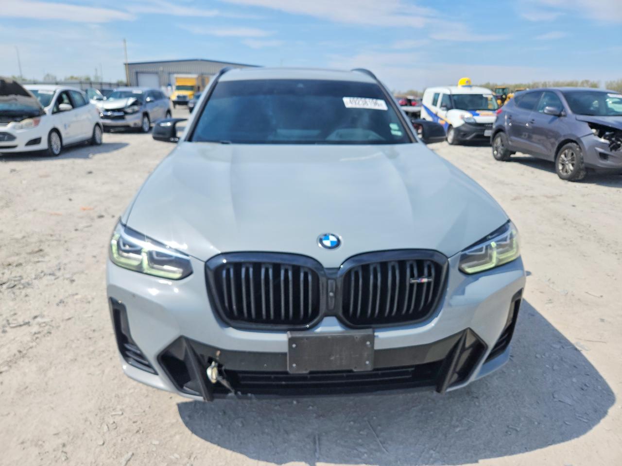 BMW X Series M40i