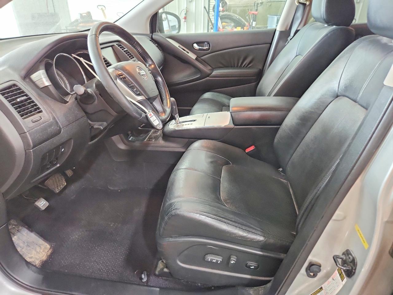 Nissan Murano S