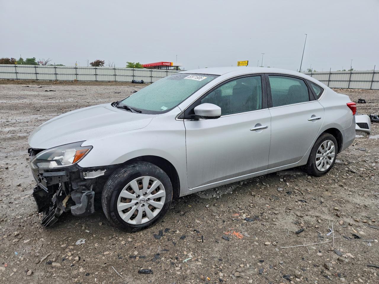 Salvage Nissan Sentra Image