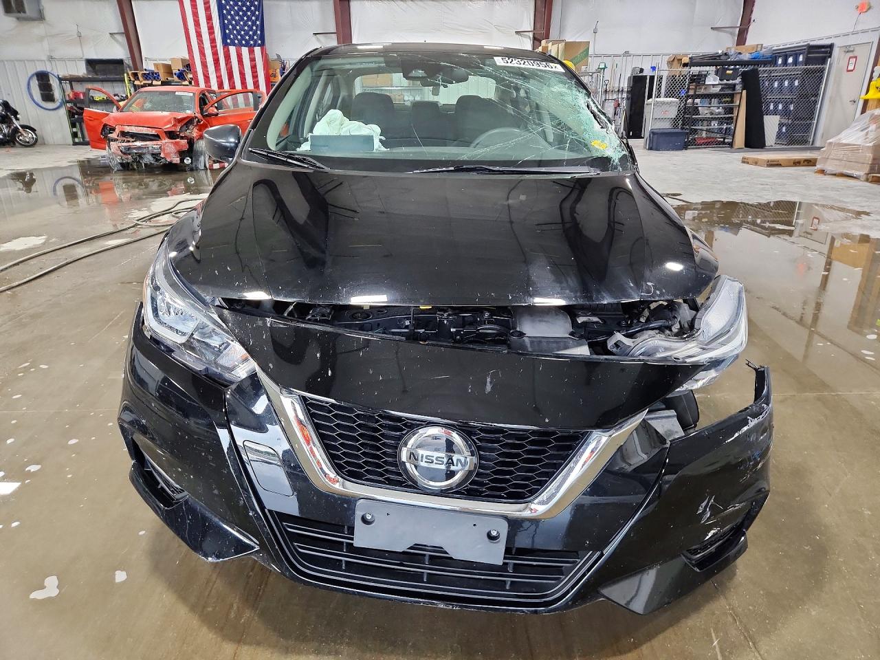 Nissan Versa S