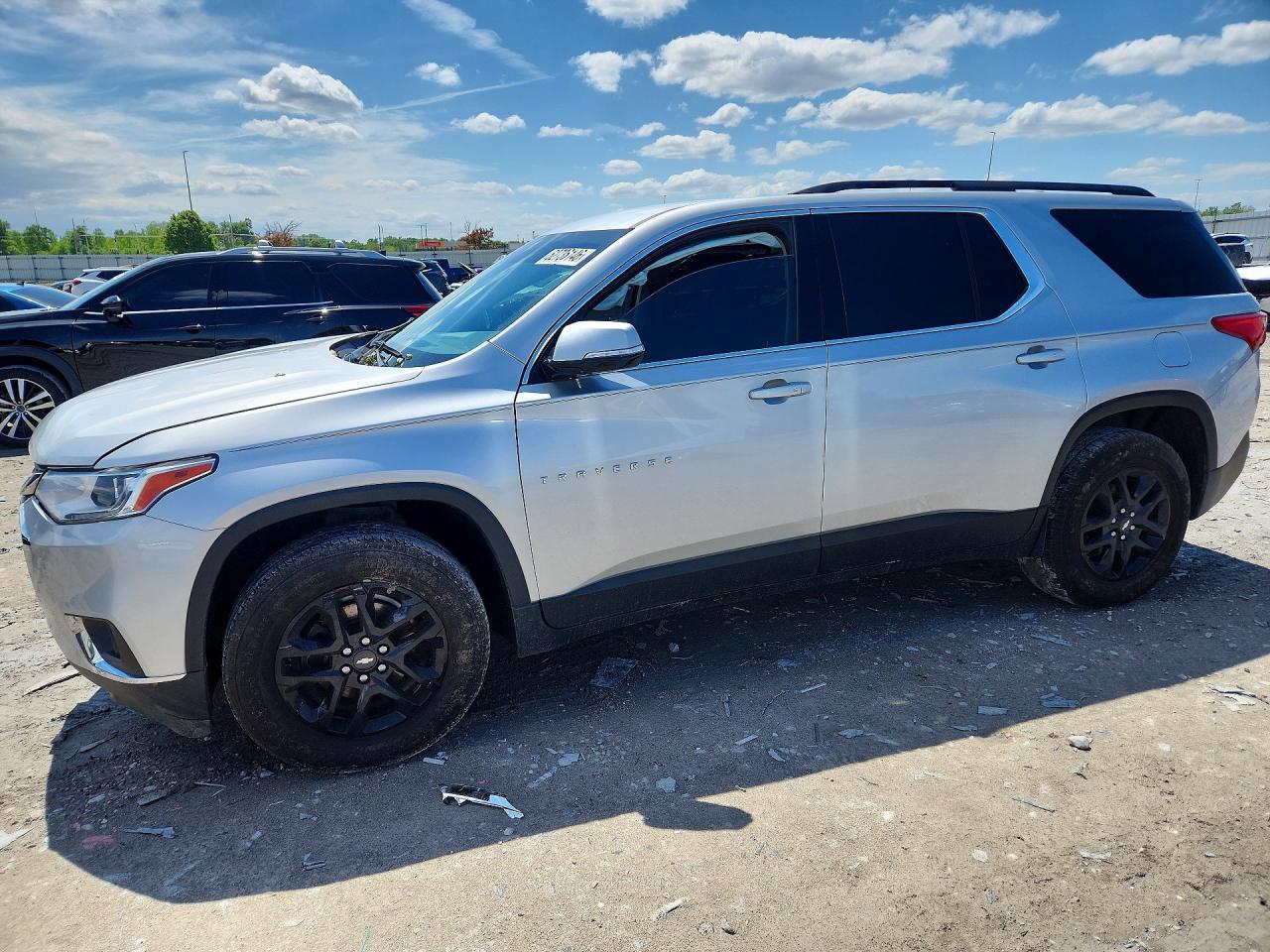 Salvage Chevrolet Traverse Image
