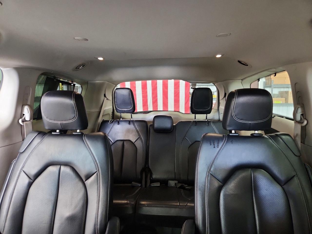 Chrysler Pacifica Touring L