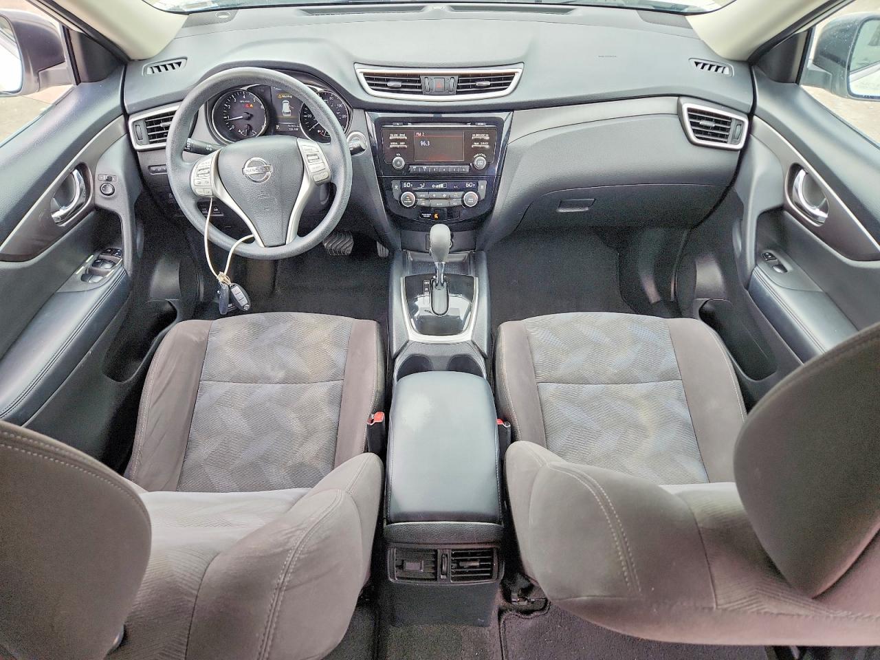 Nissan Rogue Sv