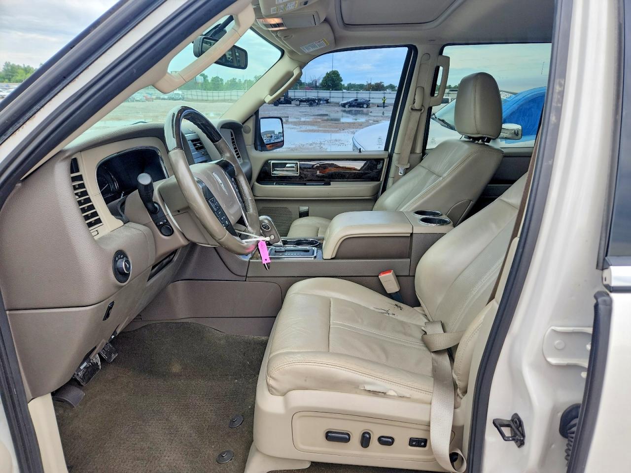 Lincoln Navigator Select