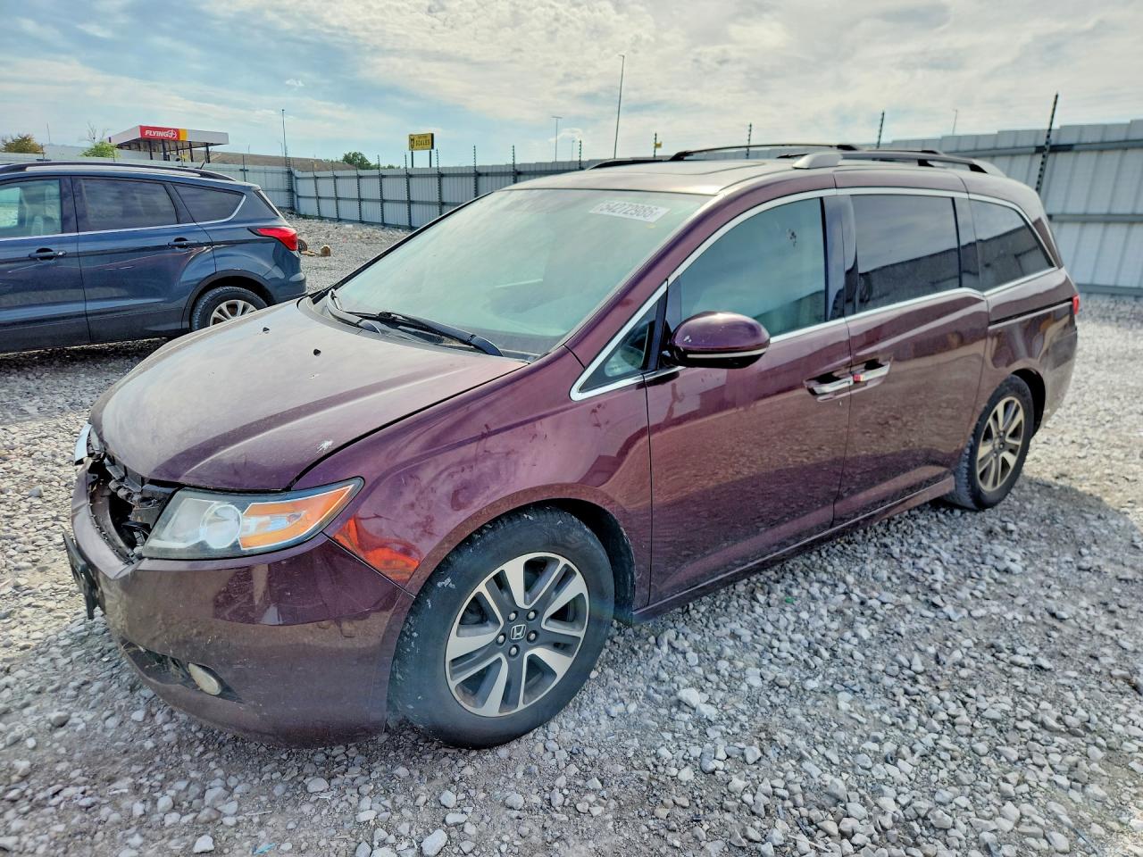 Salvage Honda Odyssey Image