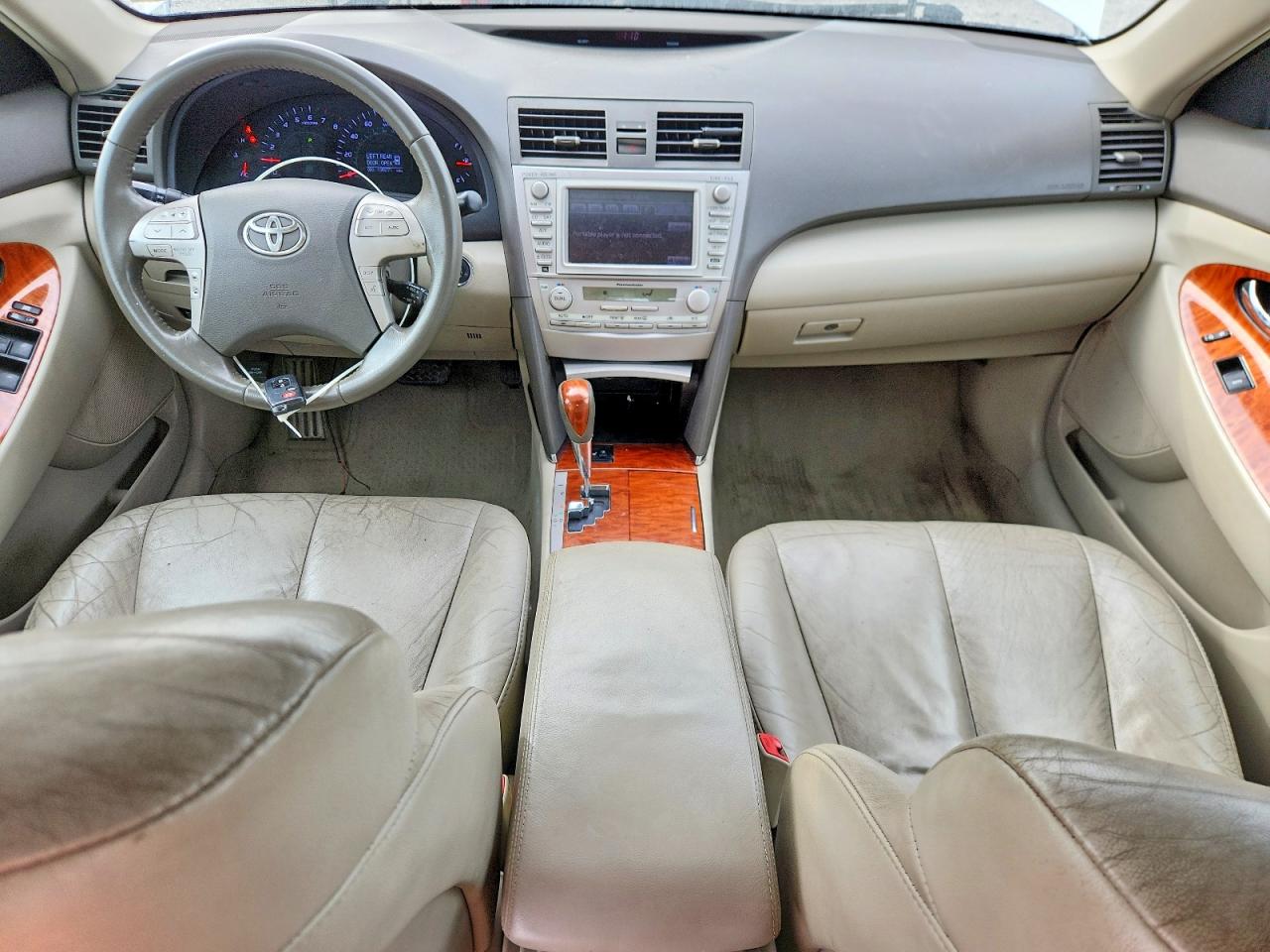 Toyota Camry Xle V6