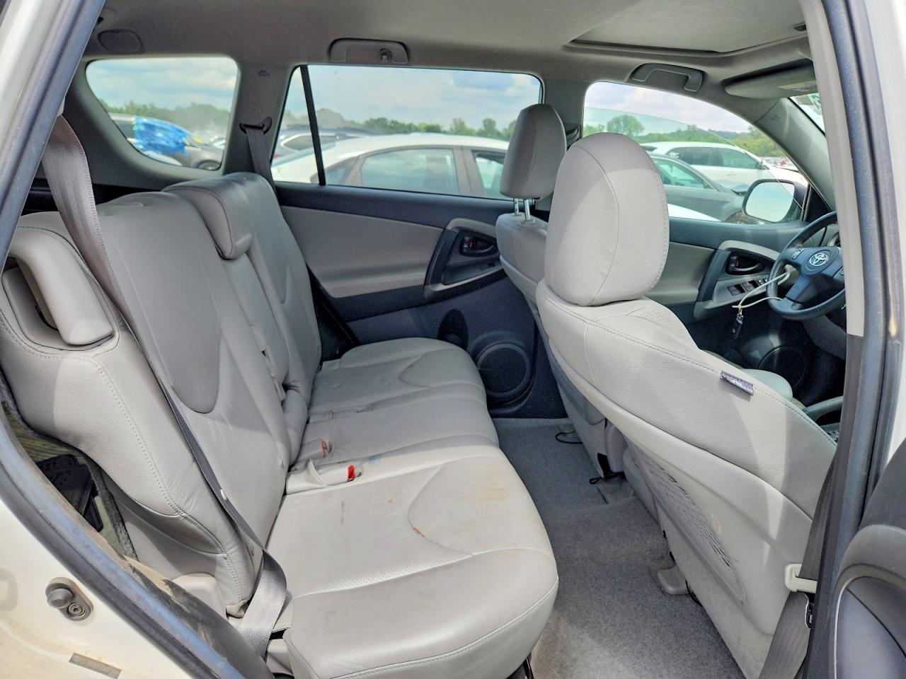 Toyota RAV4 Limited