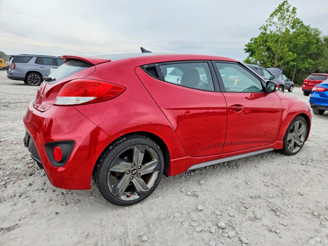 Hyundai VELOSTER Turbo