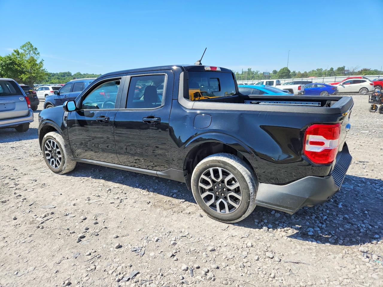 Ford Maverick Lariat