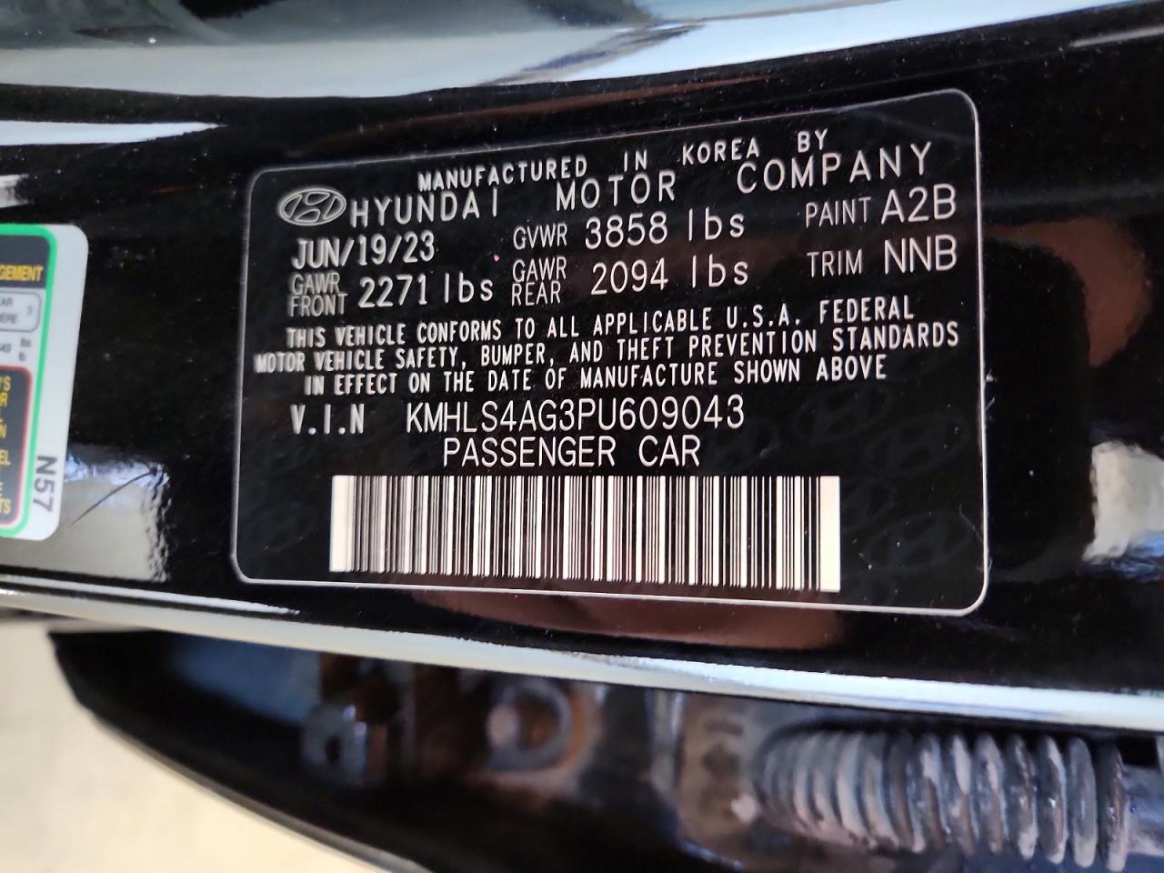 Hyundai ELANTRA Sel