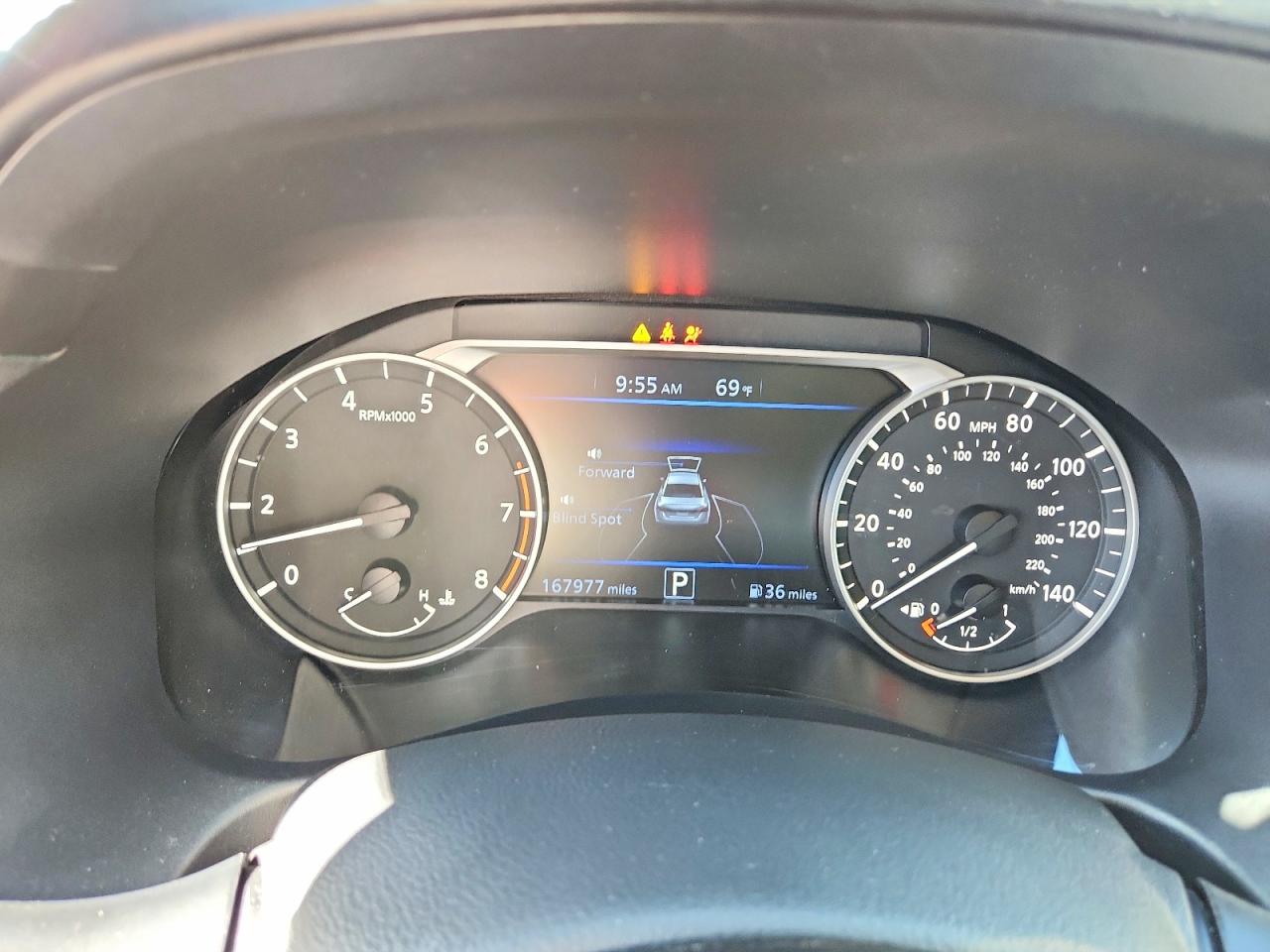 Nissan Altima Sr