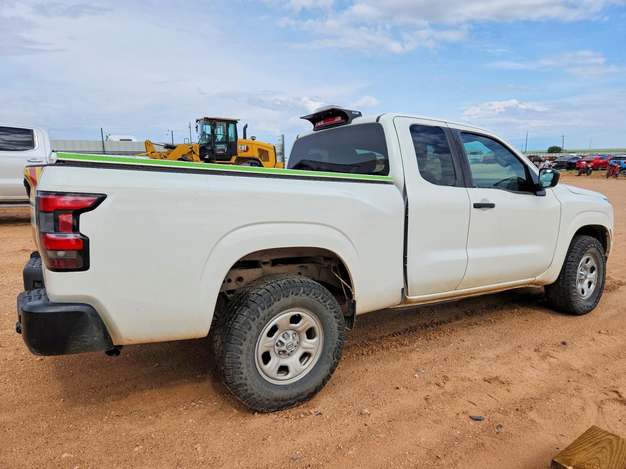 Nissan Frontier S