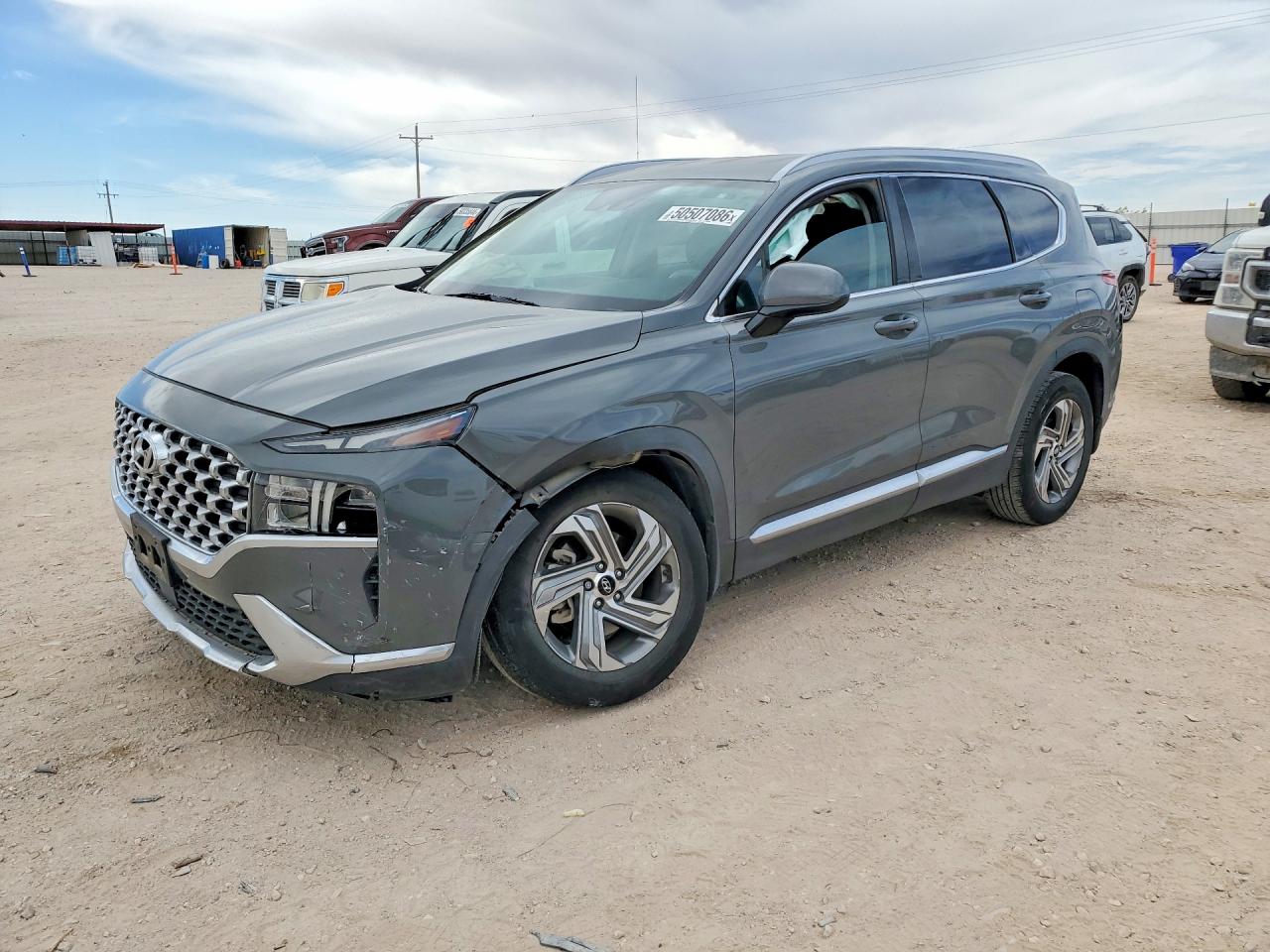 Salvage Hyundai SANTA FE Image