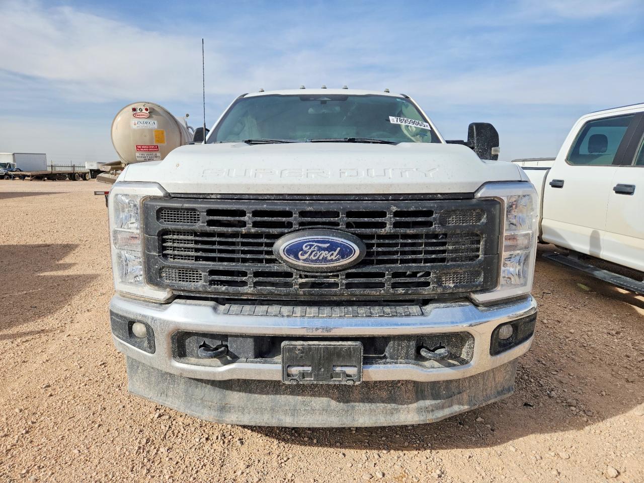 Ford F-350 Super Duty