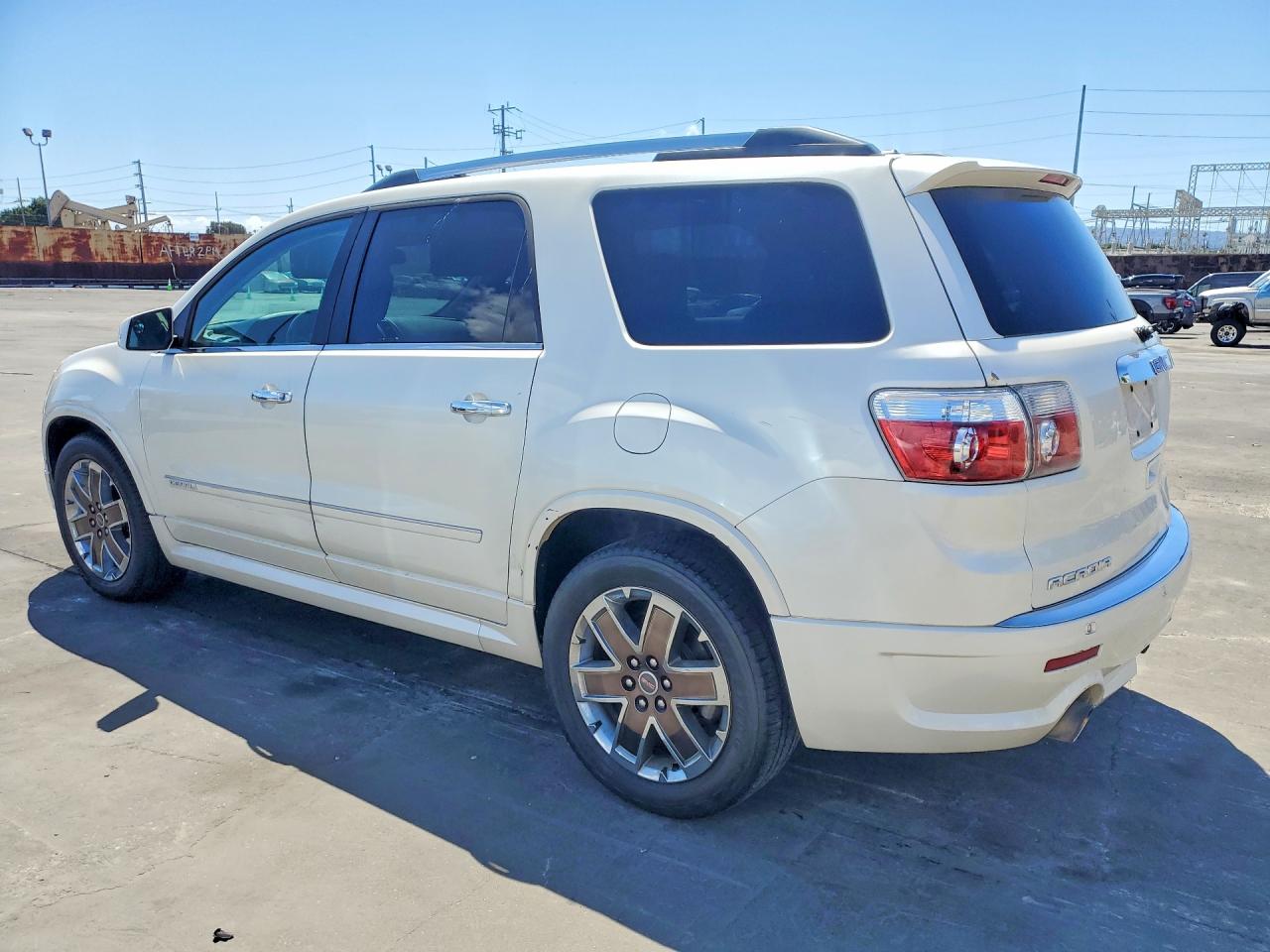 GMC Acadia Denali