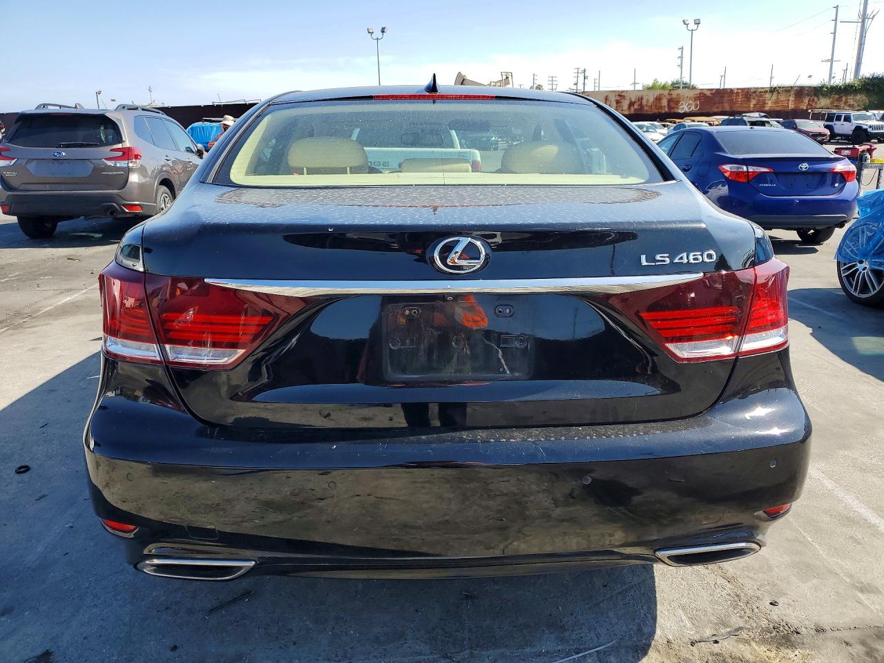 Lexus LS