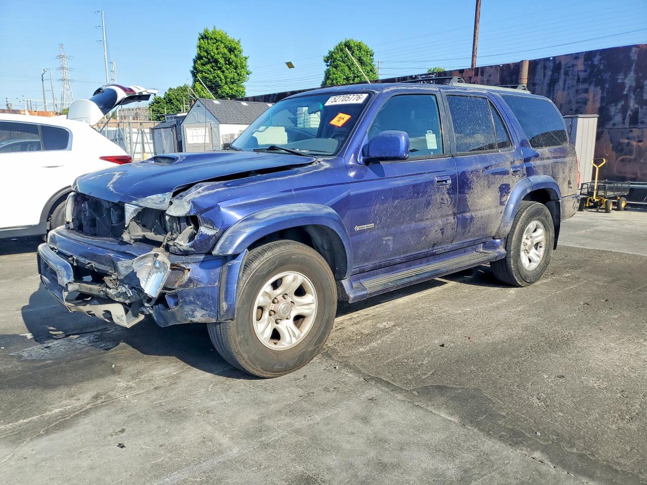 Salvage Toyota 4Runner Image