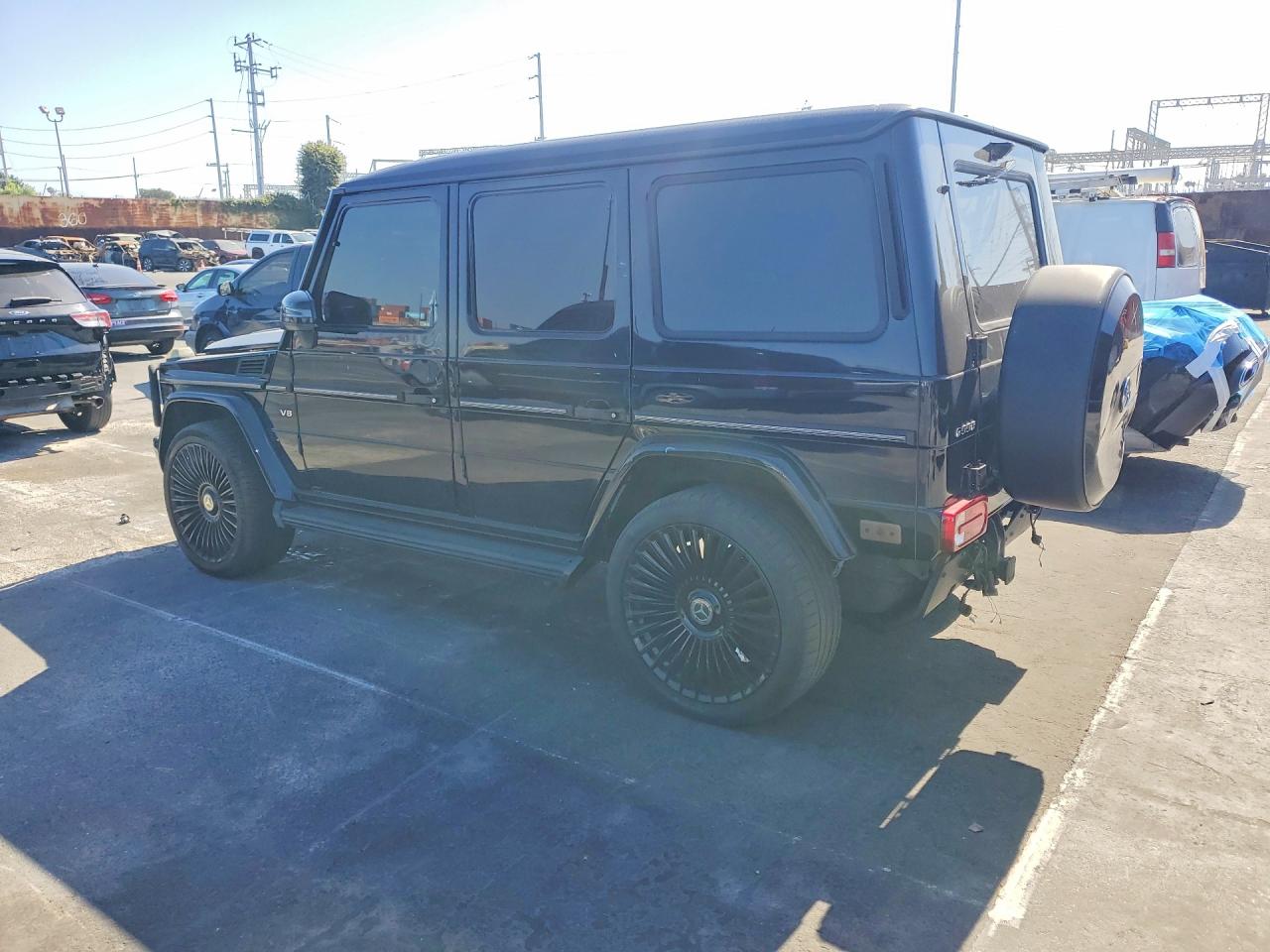 Mercedes-Benz G-Class 550