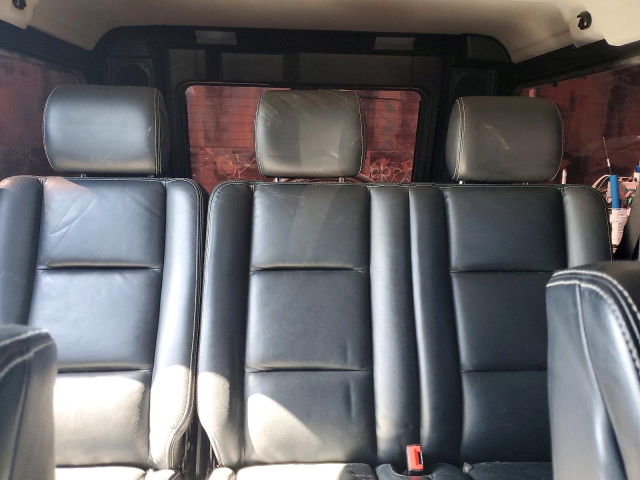 Mercedes-Benz G-Class 550