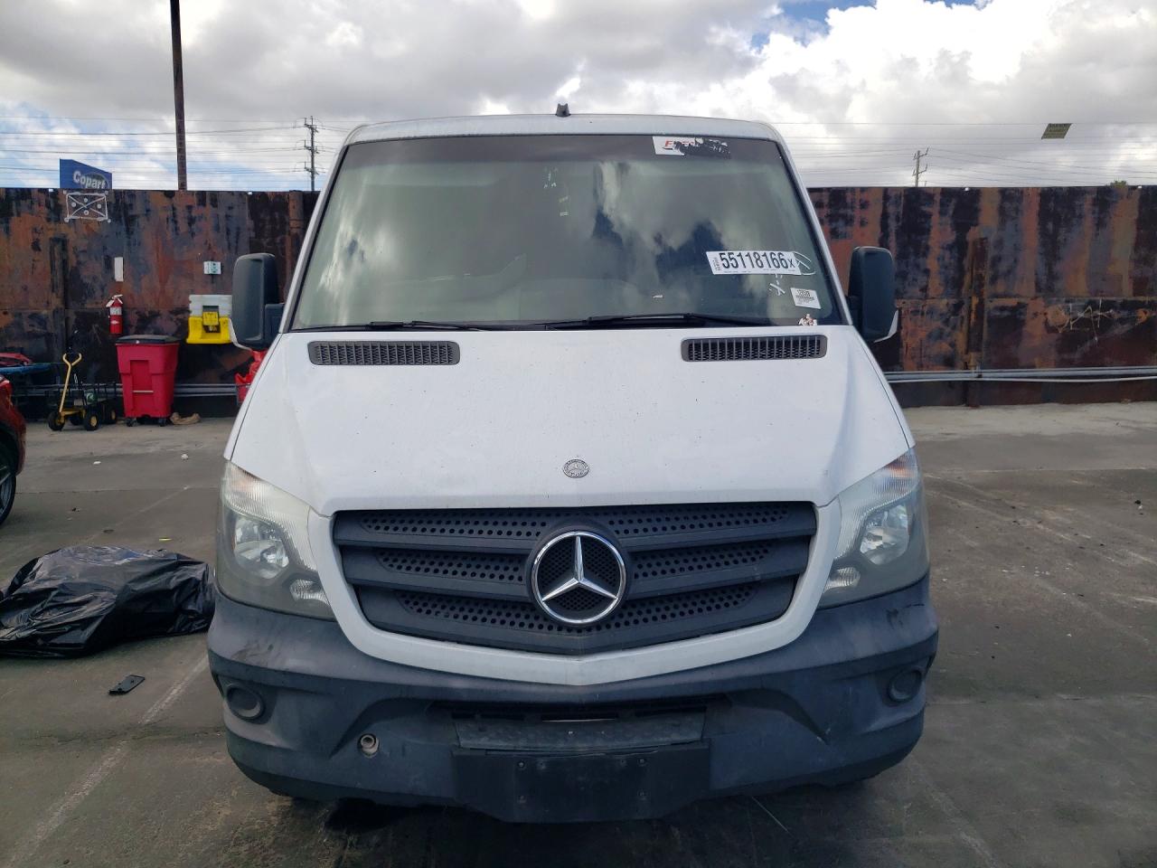 Mercedes-Benz Sprinter 2500
