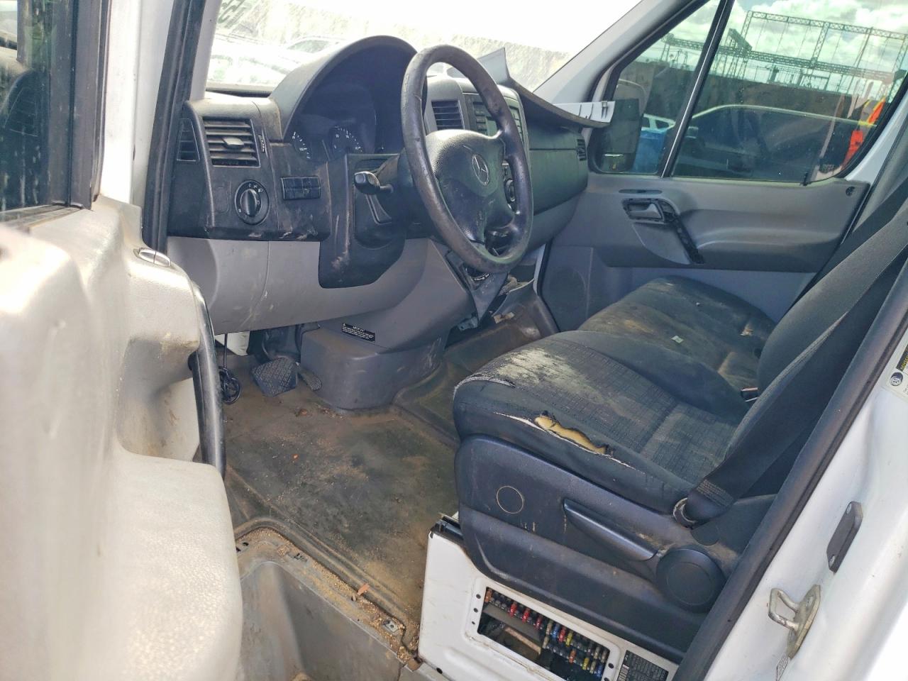 Mercedes-Benz Sprinter 2500