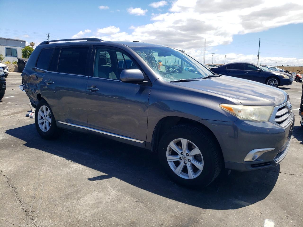 Toyota Highlander Plus