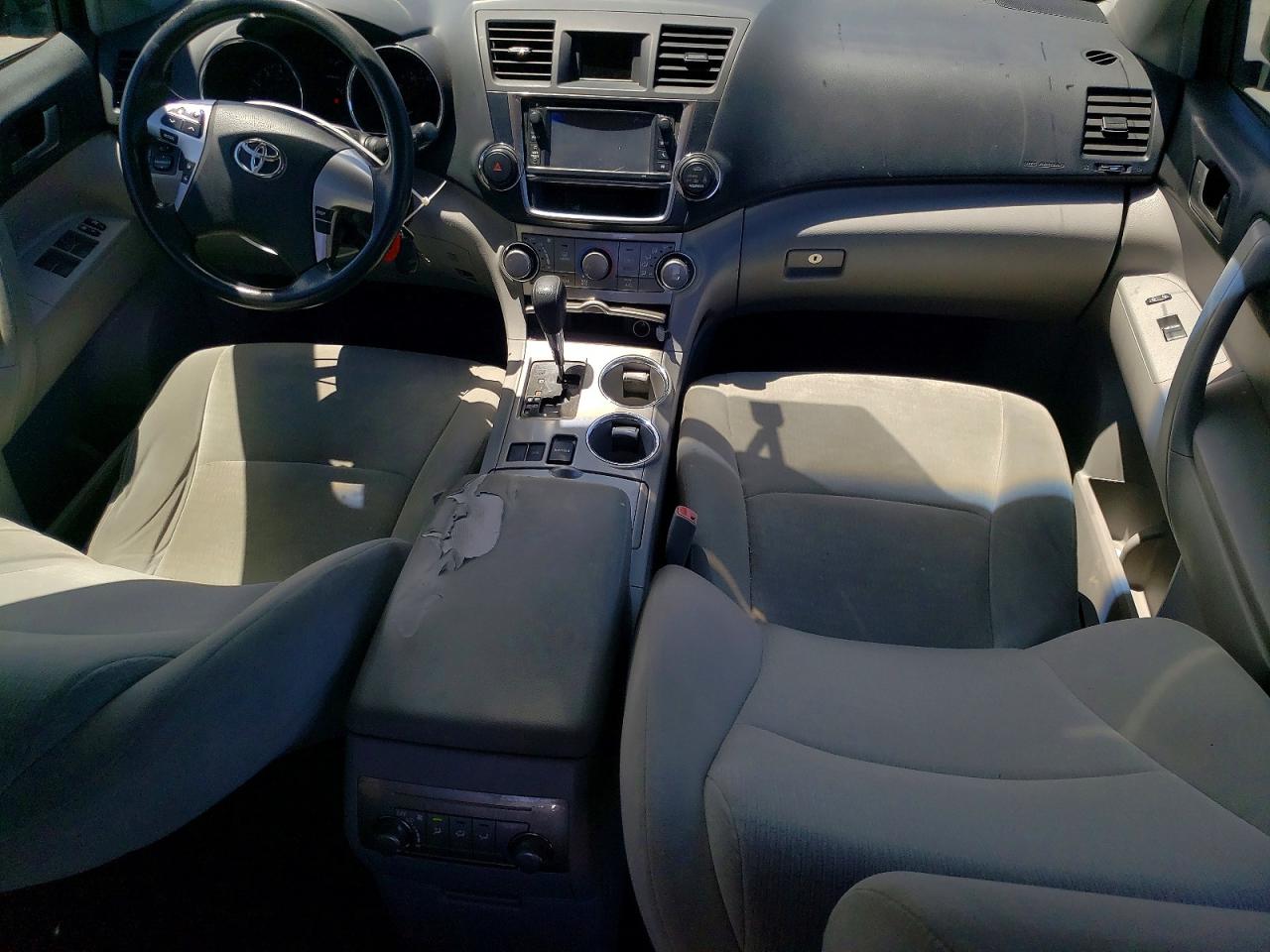 Toyota Highlander Plus