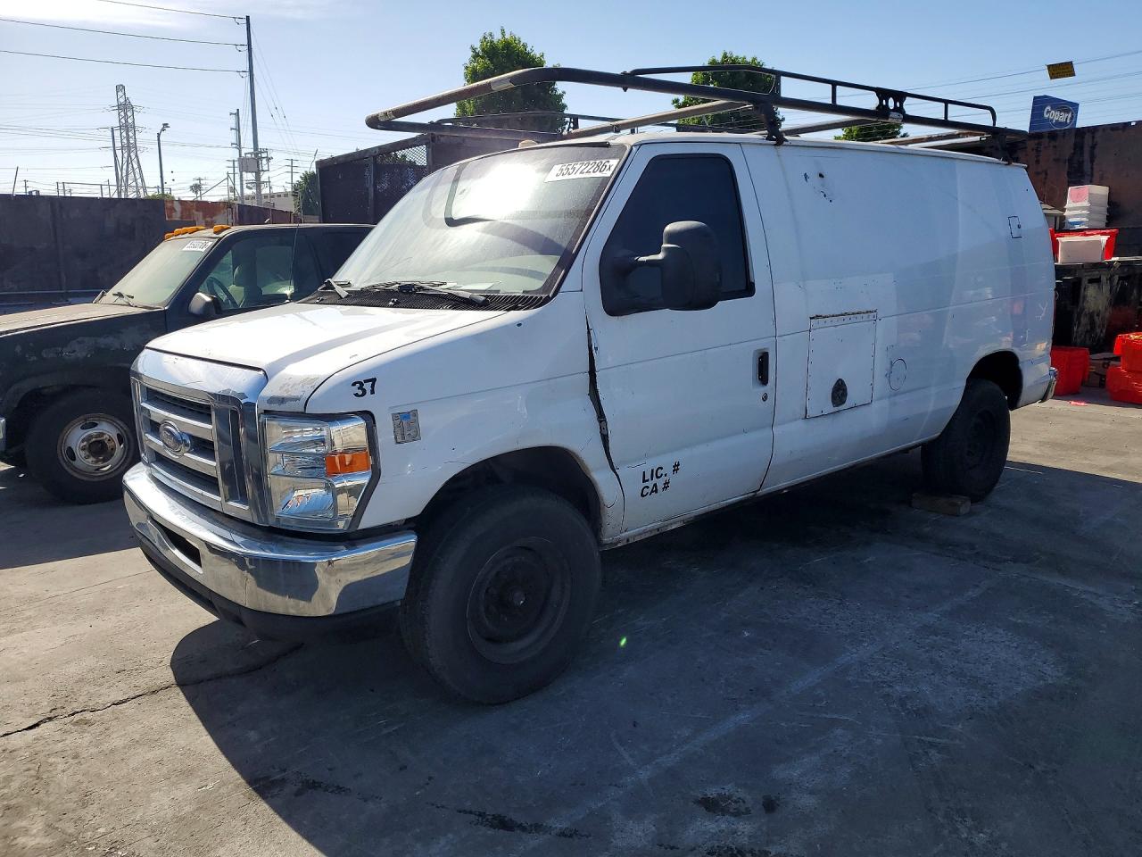 Salvage Ford Econoline Image