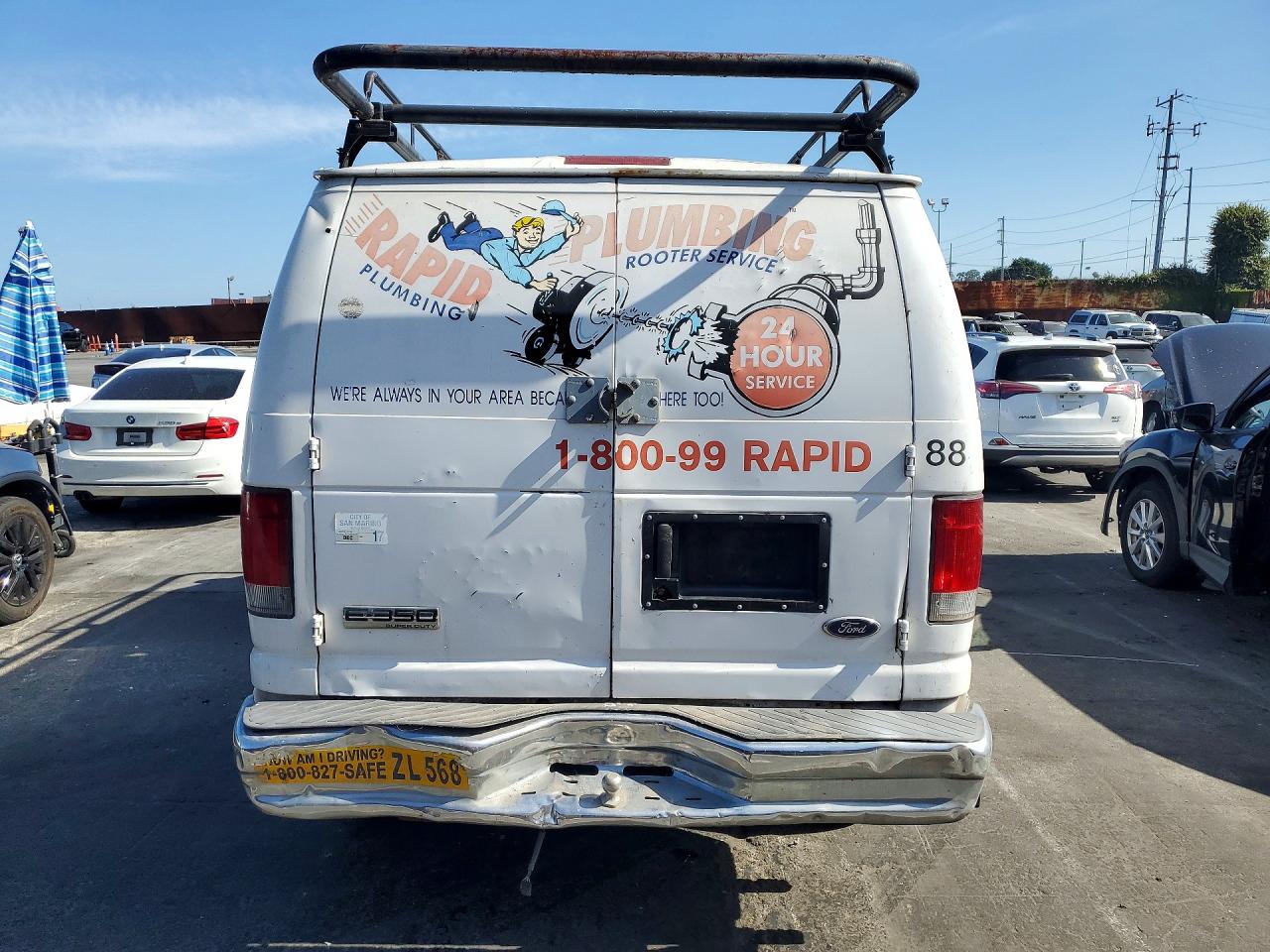 Ford Econoline E350 Super Duty Van