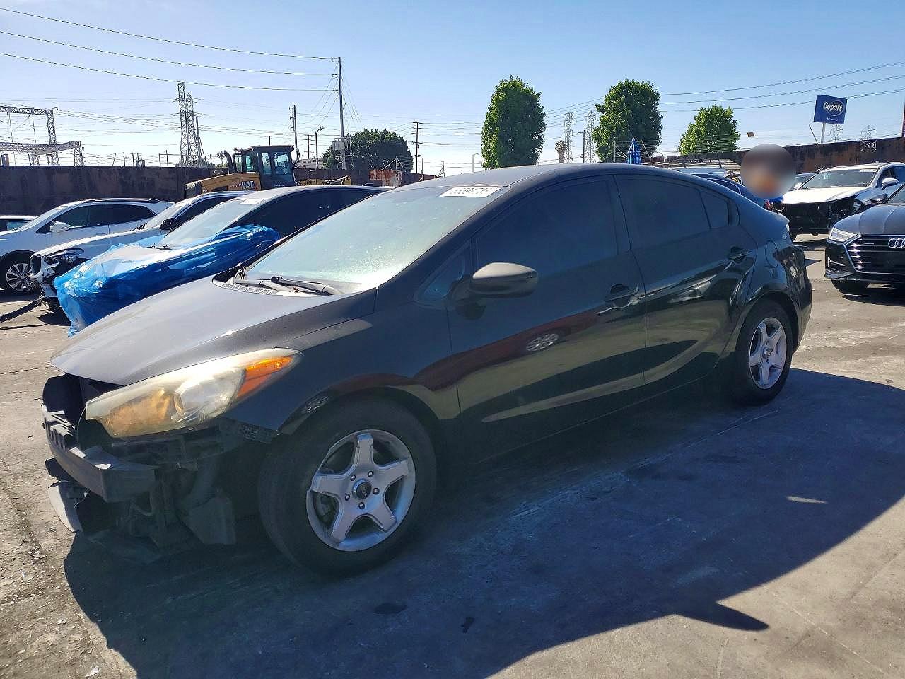 Salvage Kia Forte Image