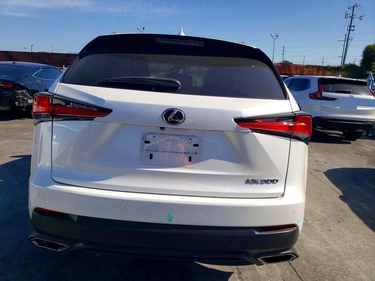 Lexus NX Base