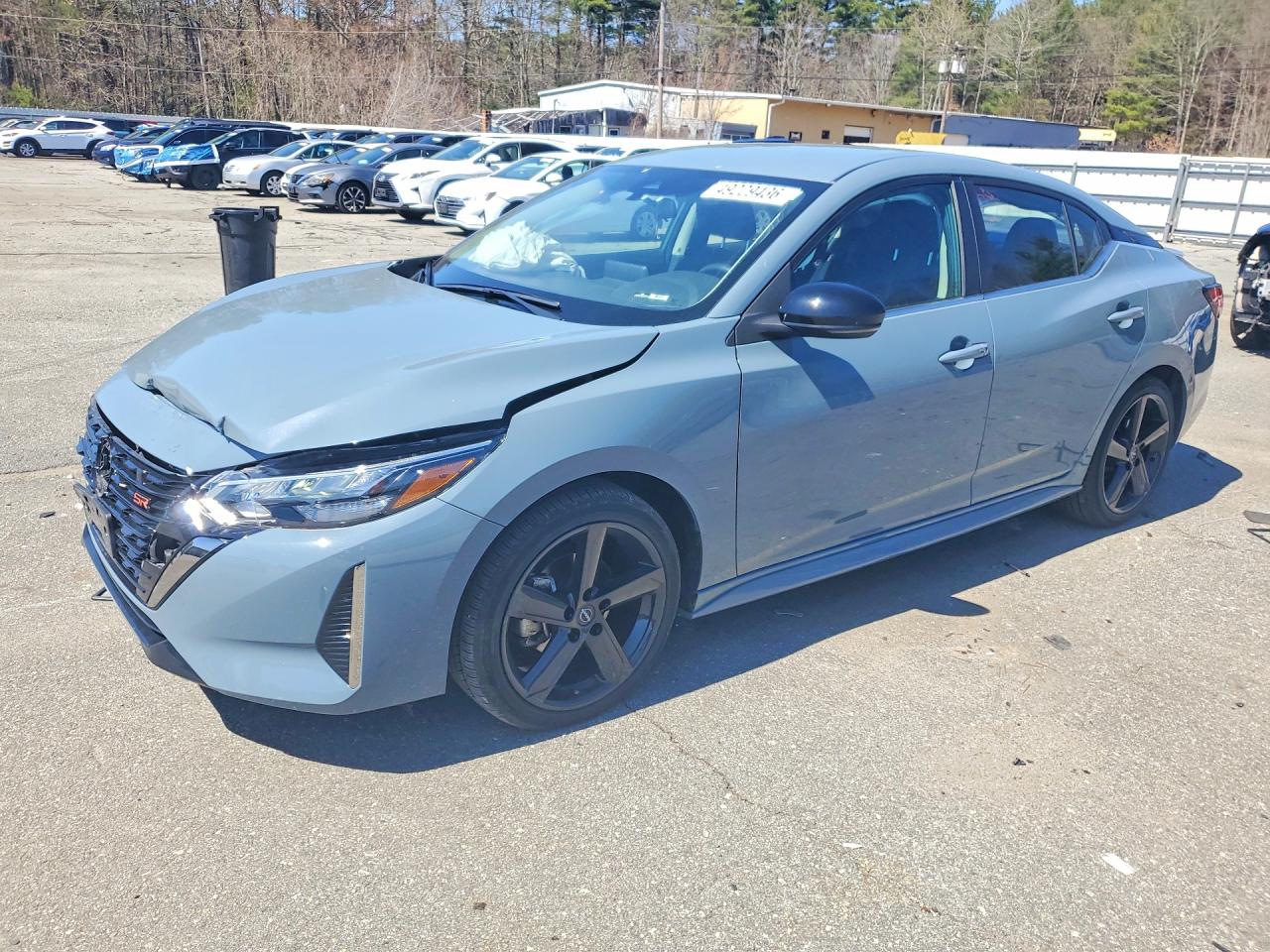 Salvage Nissan Sentra Image