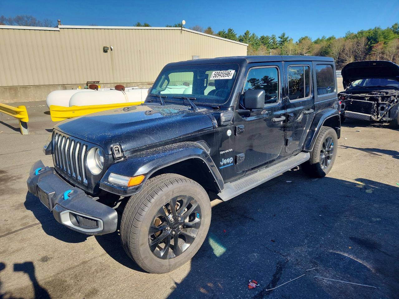 Salvage Jeep Wrangler Image