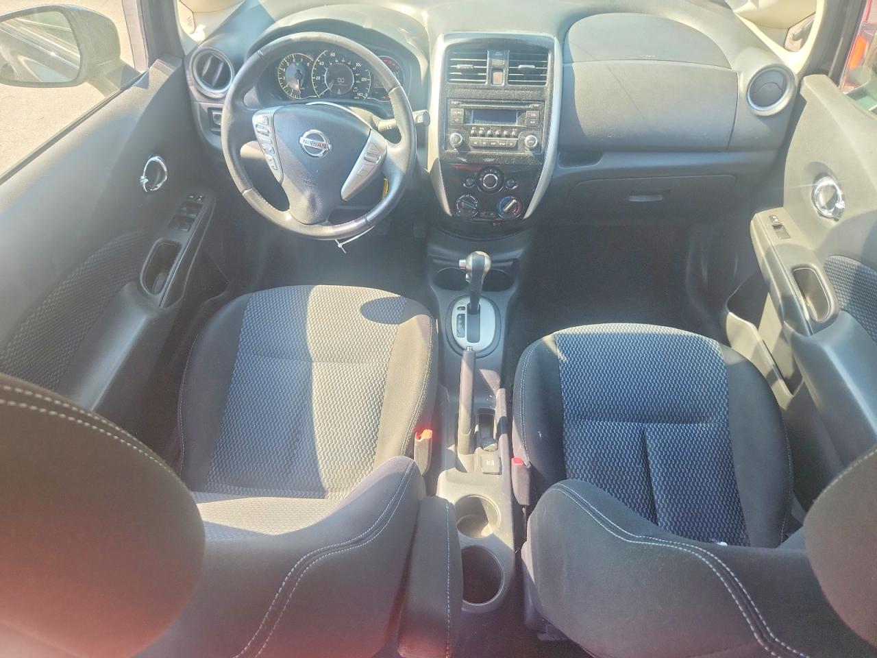 Nissan Versa Sv