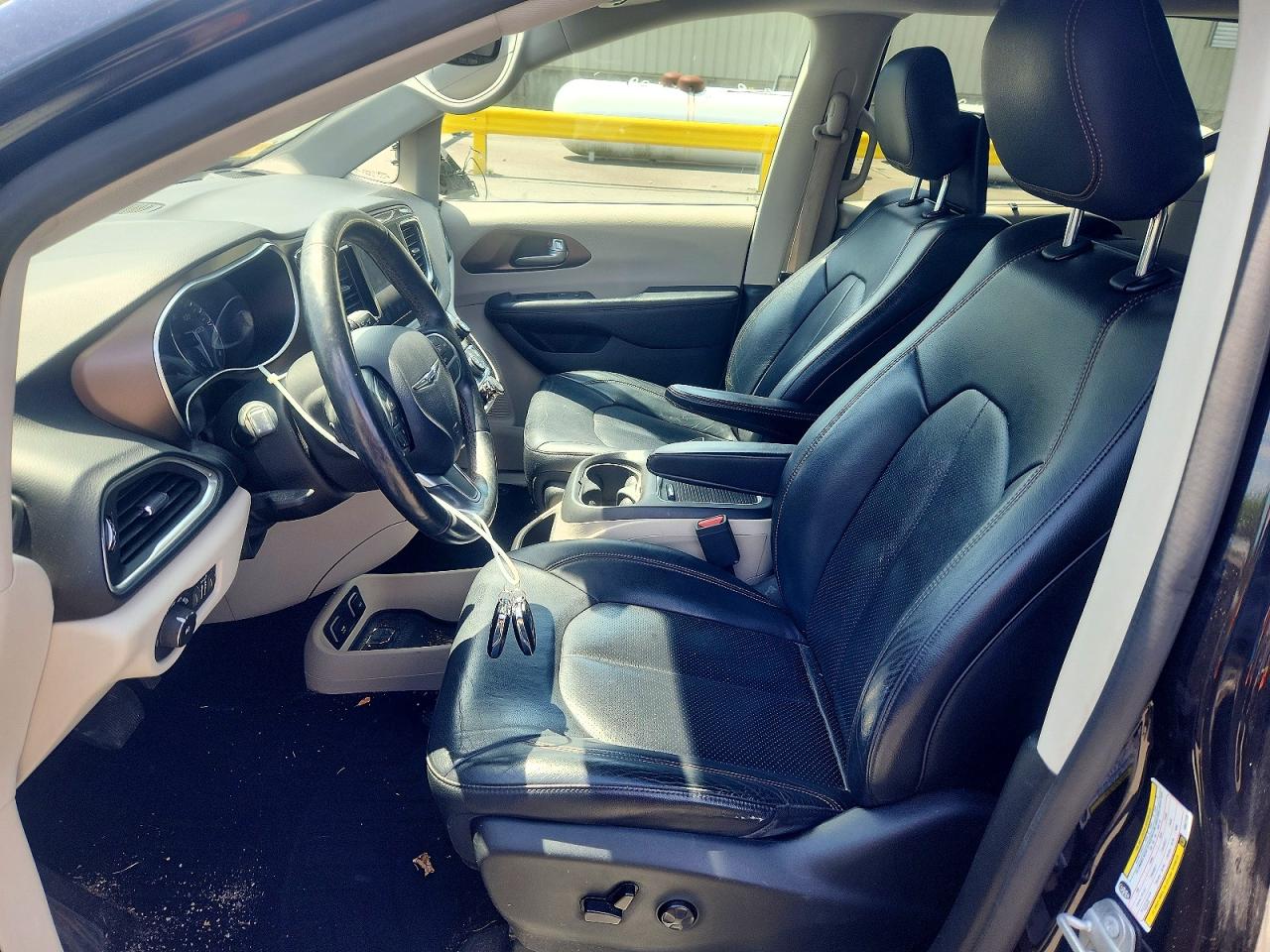 Chrysler Pacifica Touring L Plus