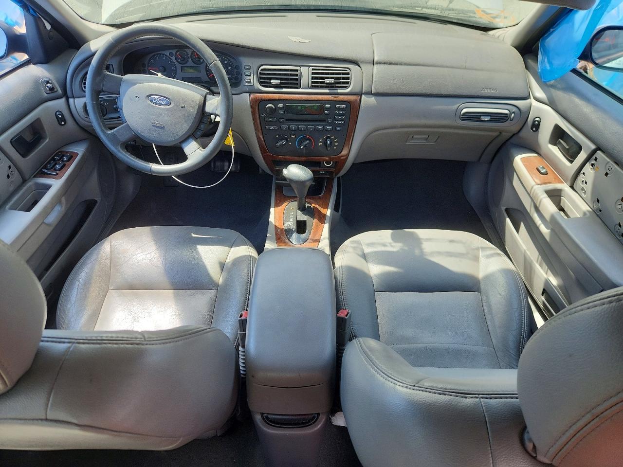 Ford Taurus Sel