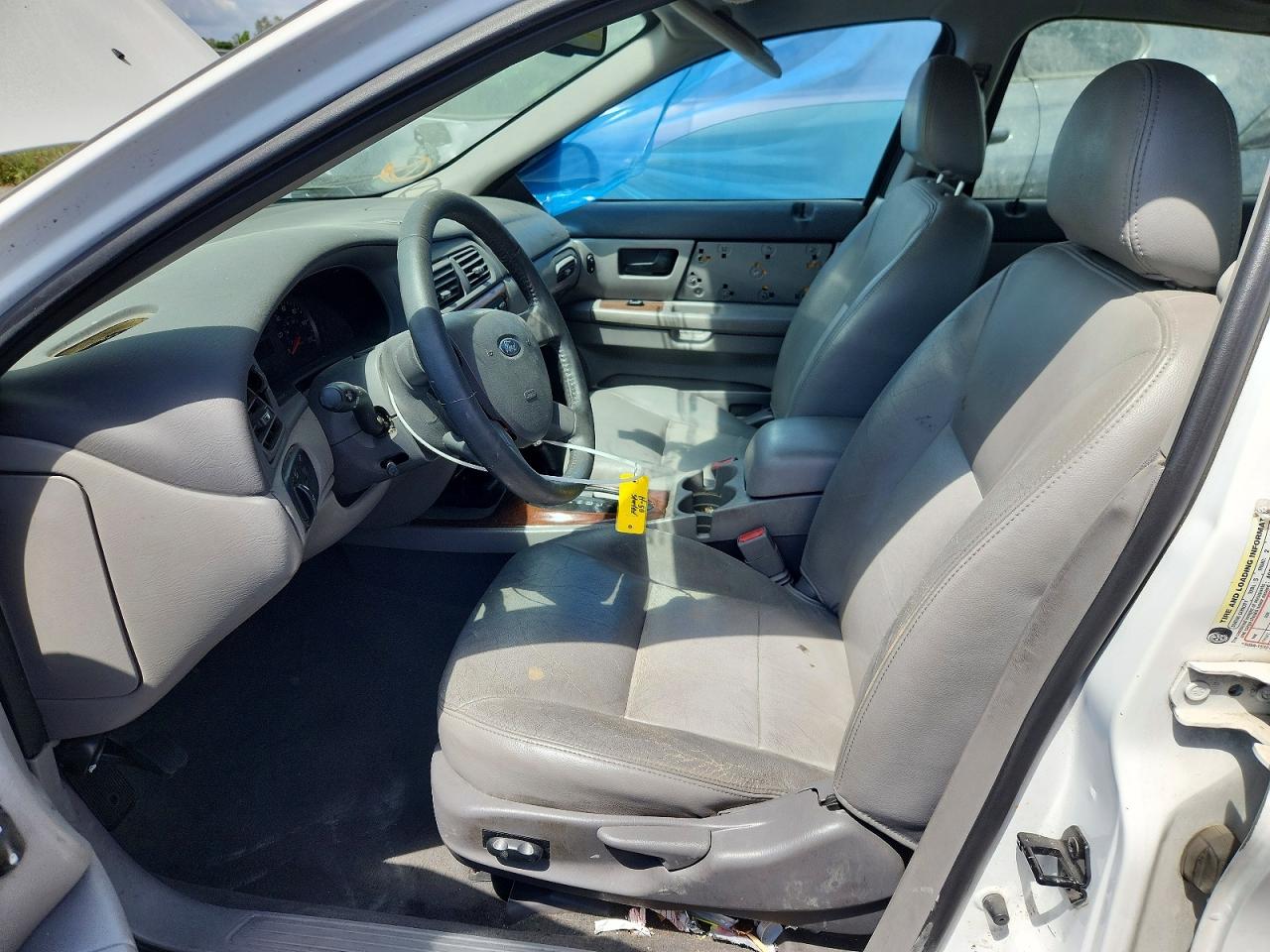 Ford Taurus Sel