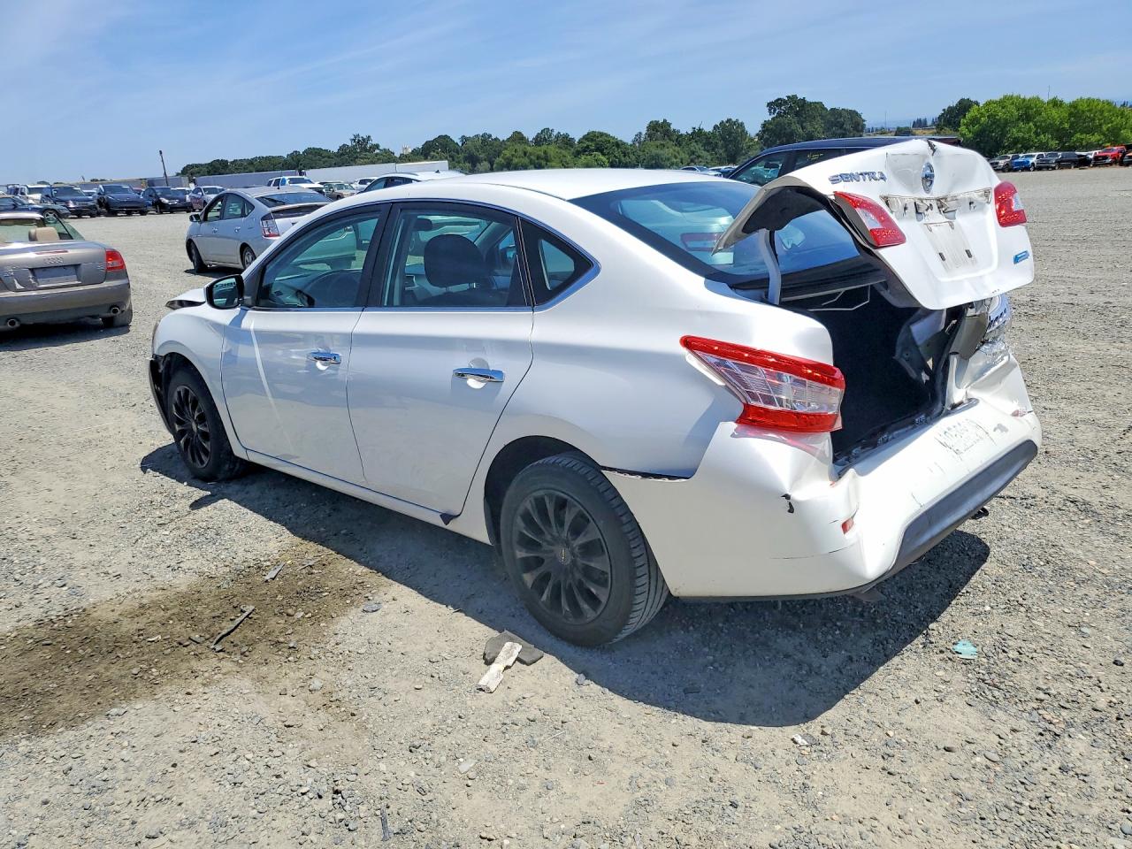 Nissan Sentra