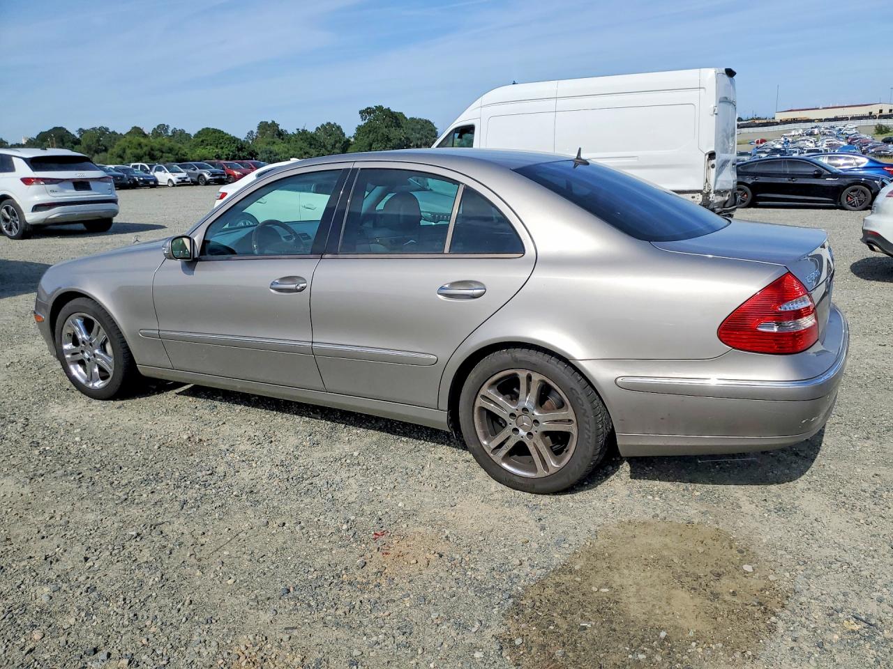 Mercedes-Benz E-Class 500
