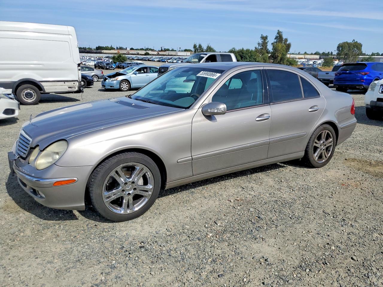 Salvage Mercedes-Benz E-Class Image