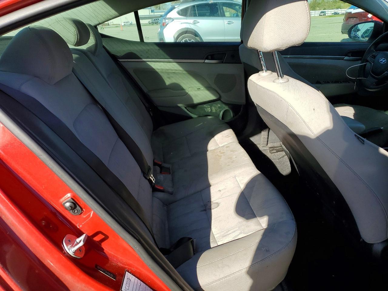Hyundai ELANTRA Sel