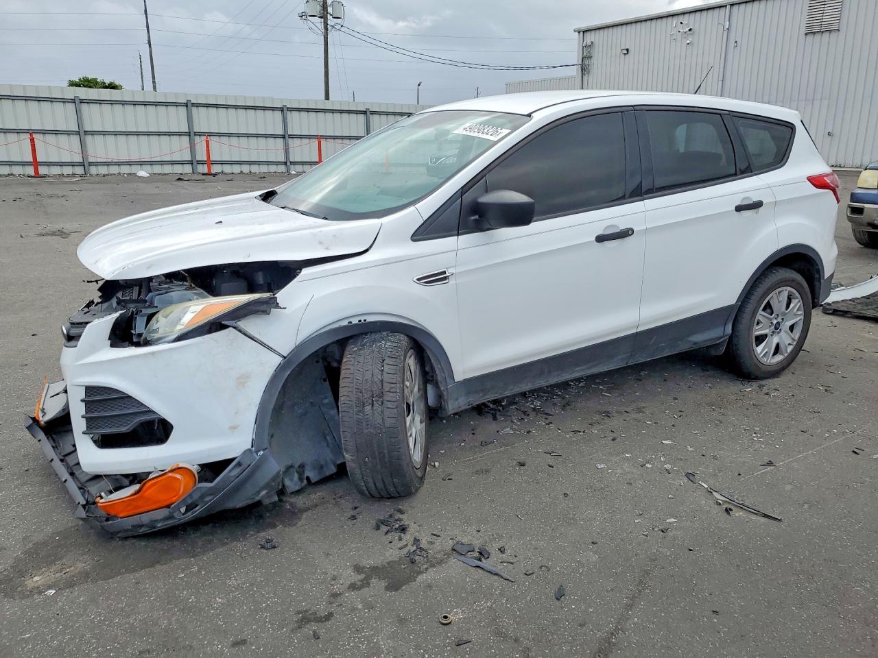 Salvage Ford Escape Image