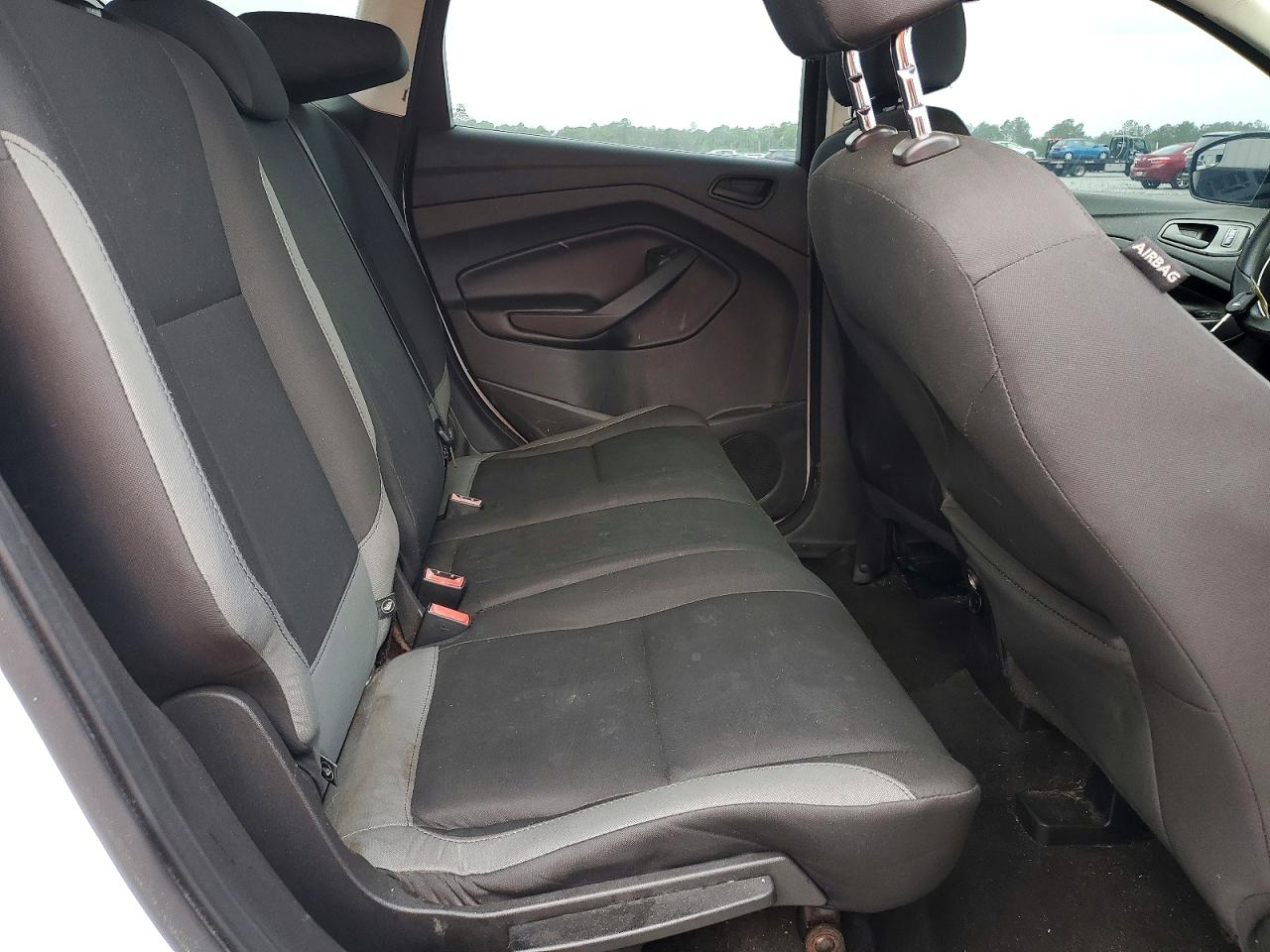 Ford Escape S