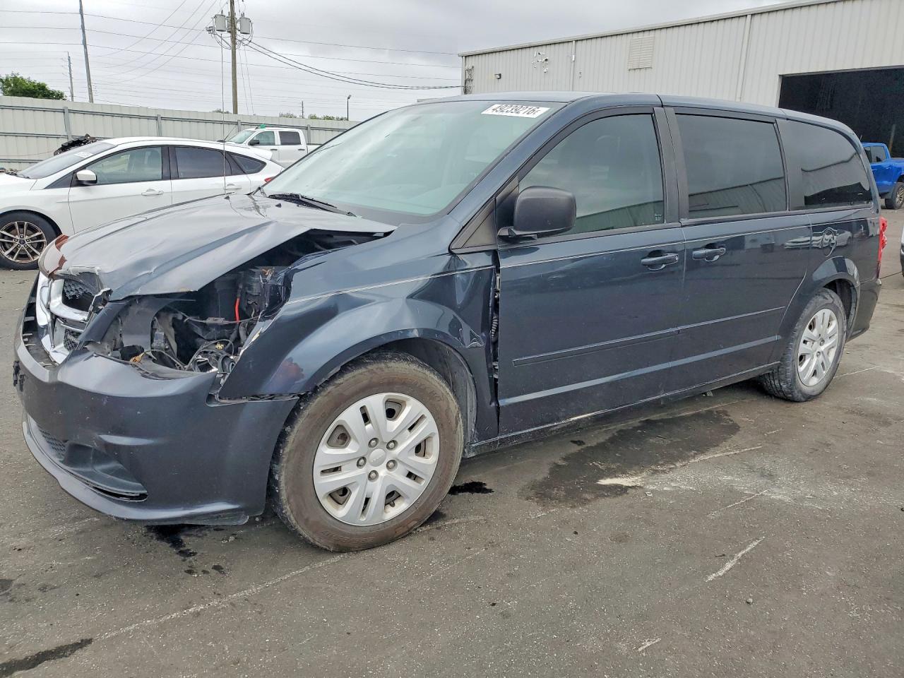 Salvage Dodge Caravan Image
