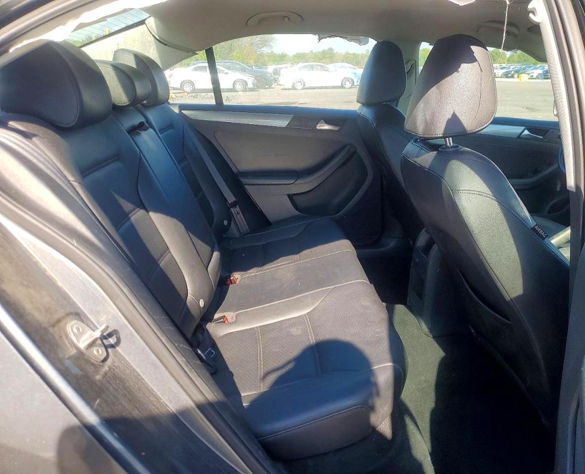 Volkswagen Jetta Se