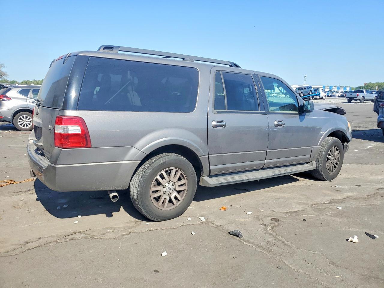 Ford Expedition El Xlt