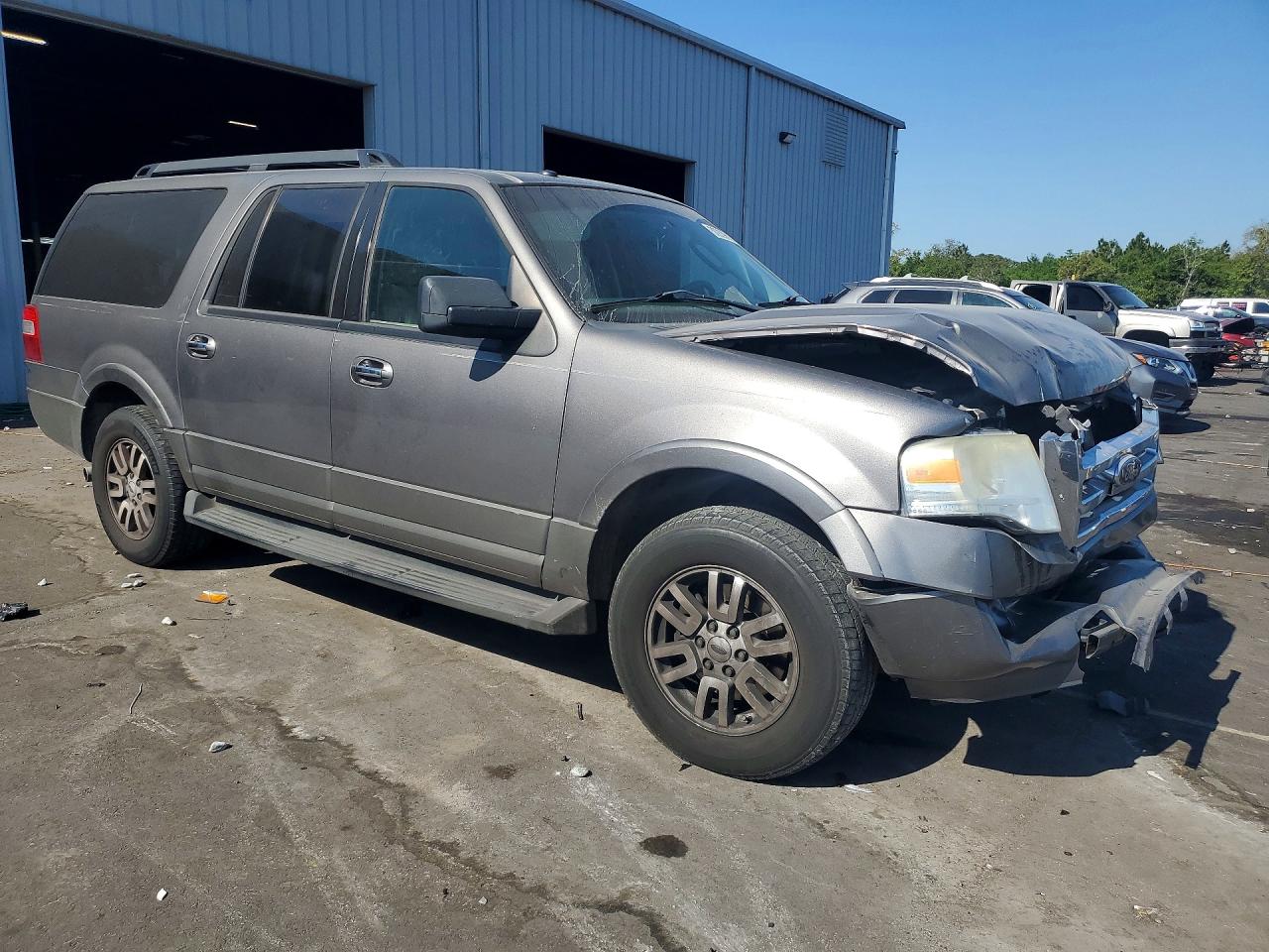 Ford Expedition El Xlt