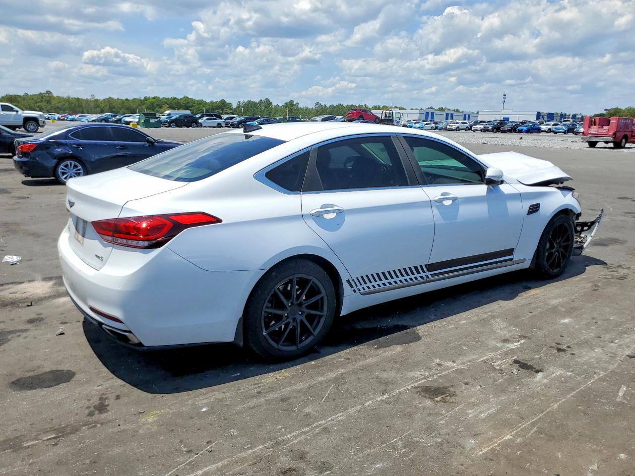 Hyundai Genesis 3.8l